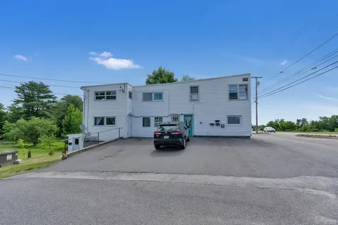 1322 Main Street Sanford ME 04073