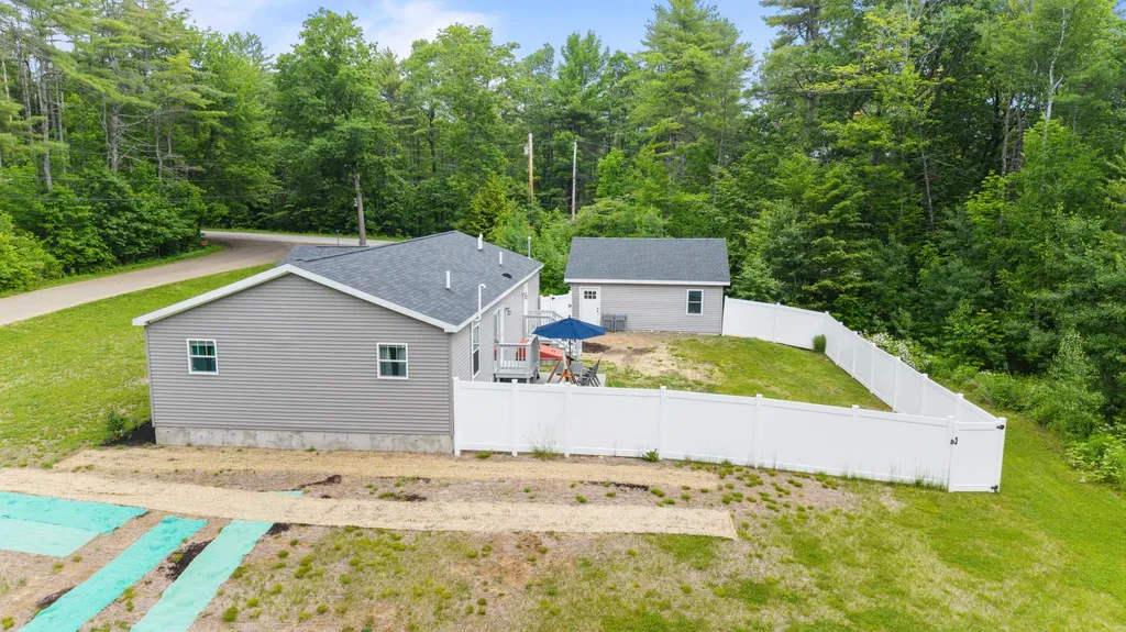 1074 Weeks Mills Road Augusta ME 04330