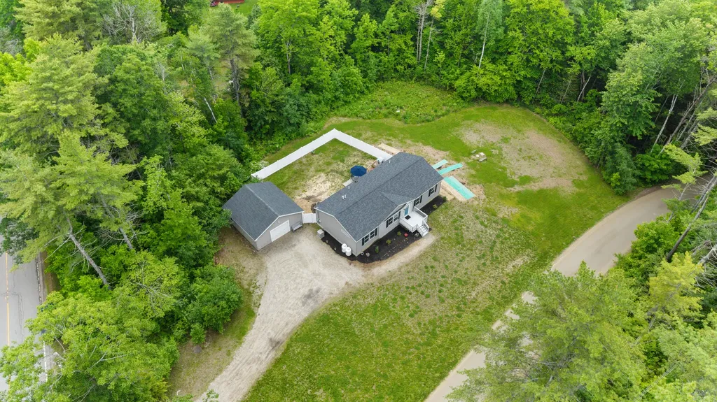 1074 Weeks Mills Road Augusta ME 04330