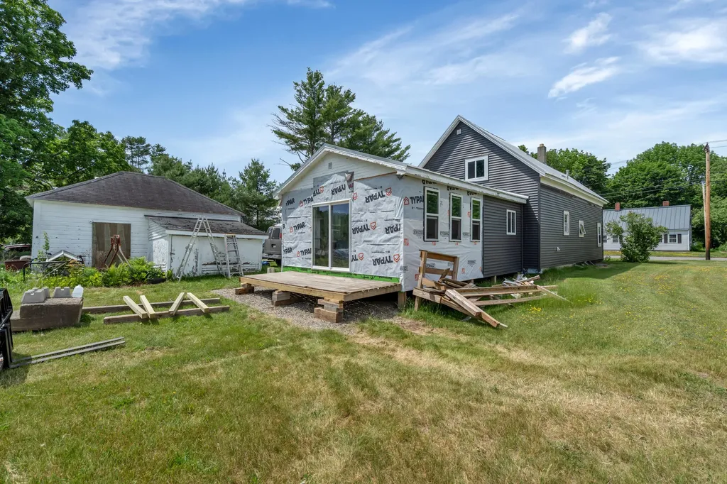 121 North Main Solon ME 04979