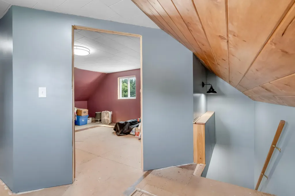 121 North Main Solon ME 04979