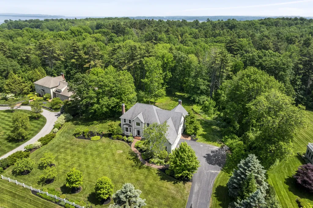 143 Royall Point Road Yarmouth ME 04096