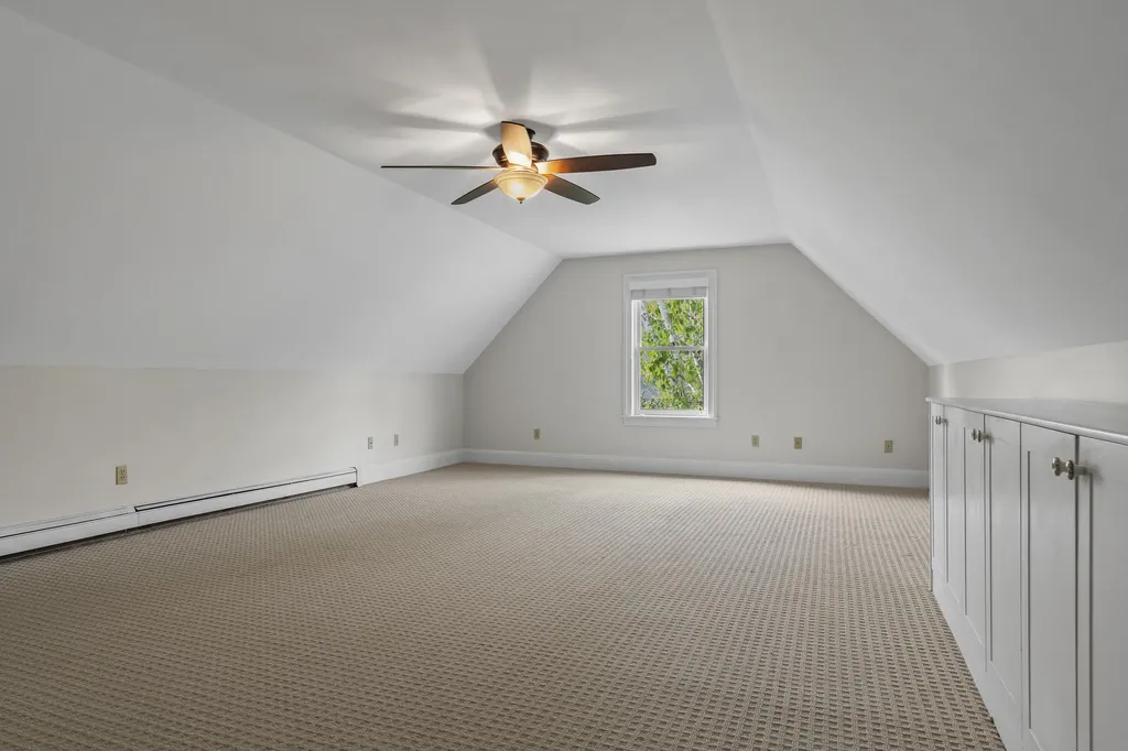 143 Royall Point Road Yarmouth ME 04096