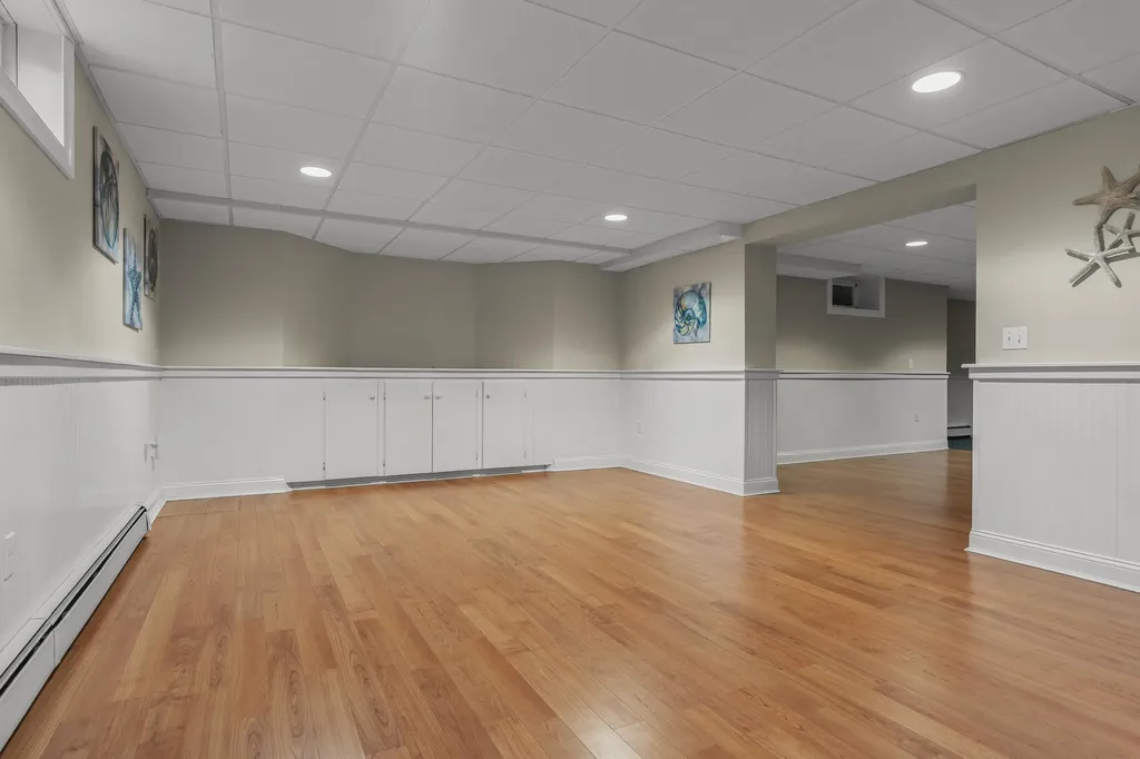 143 Royall Point Road Yarmouth ME 04096