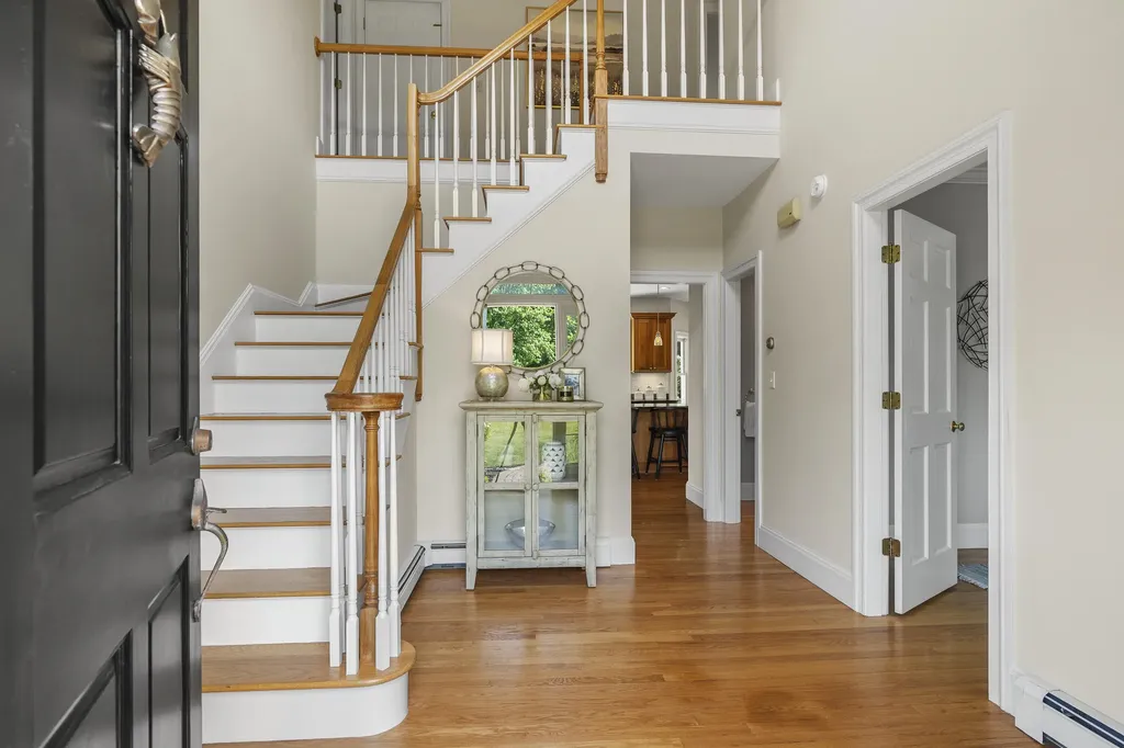 143 Royall Point Road Yarmouth ME 04096