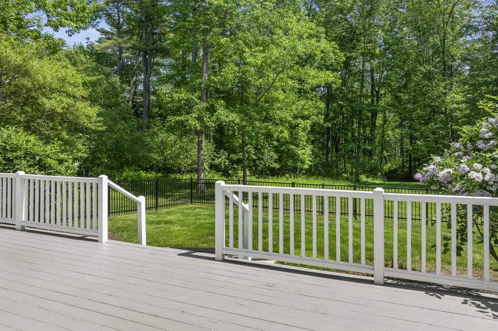 143 Royall Point Road Yarmouth ME 04096
