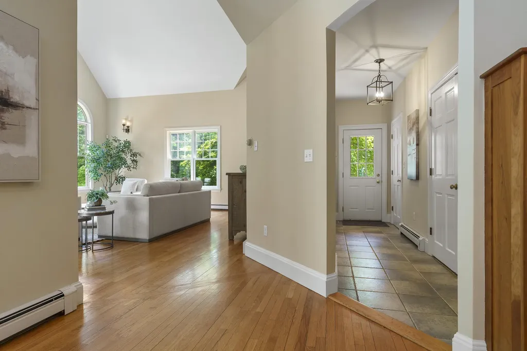 143 Royall Point Road Yarmouth ME 04096