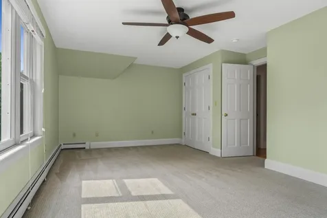 143 Royall Point Road Yarmouth ME 04096