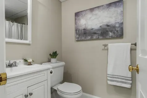 143 Royall Point Road Yarmouth ME 04096