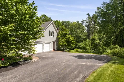 143 Royall Point Road Yarmouth ME 04096