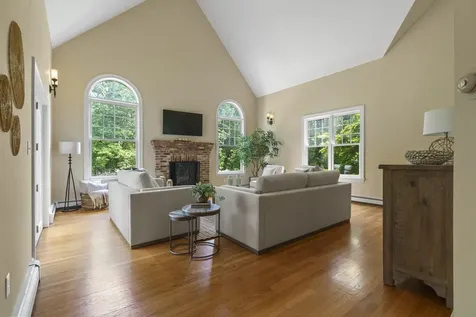 143 Royall Point Road Yarmouth ME 04096