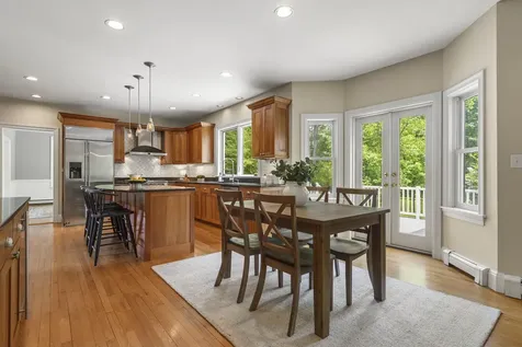 143 Royall Point Road Yarmouth ME 04096