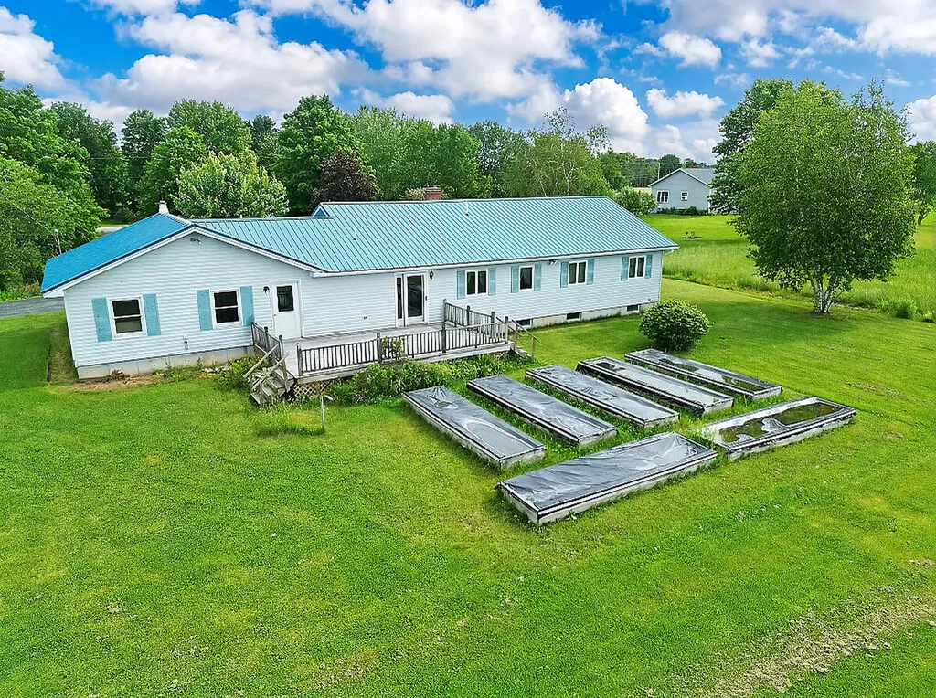 445 Lewiston Road West Gardiner ME 04345