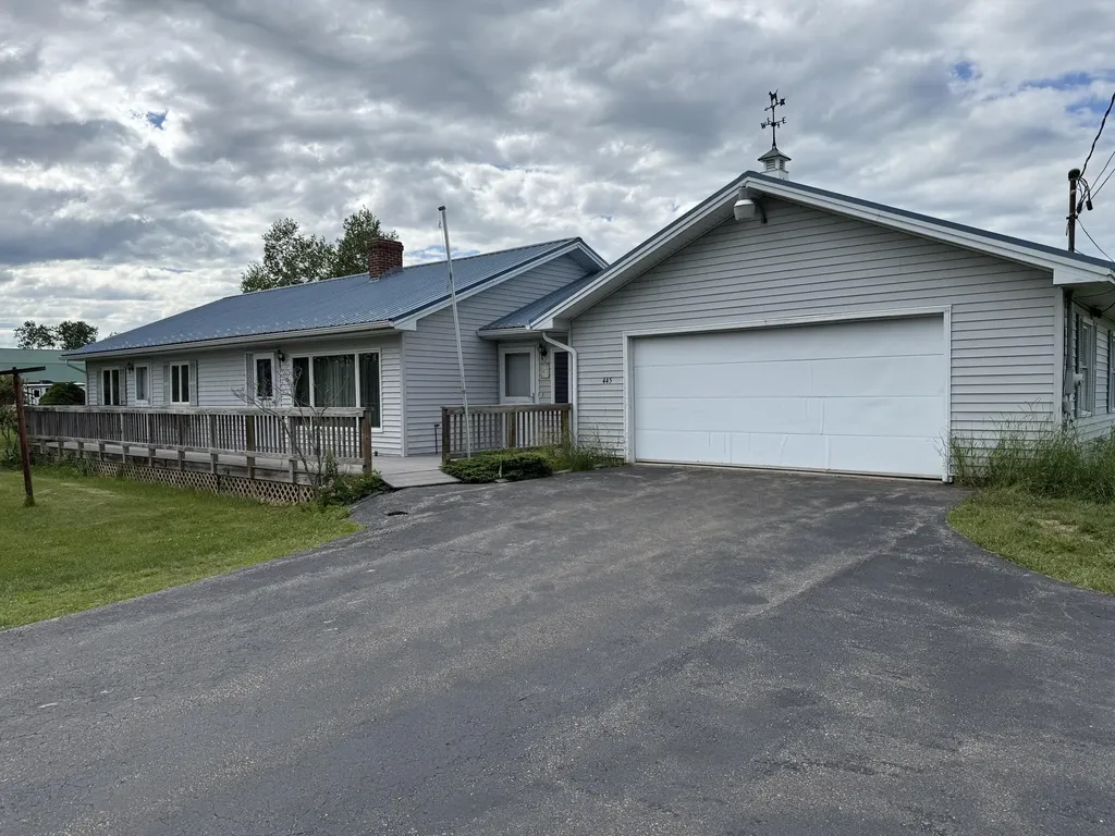 445 Lewiston Road West Gardiner ME 04345