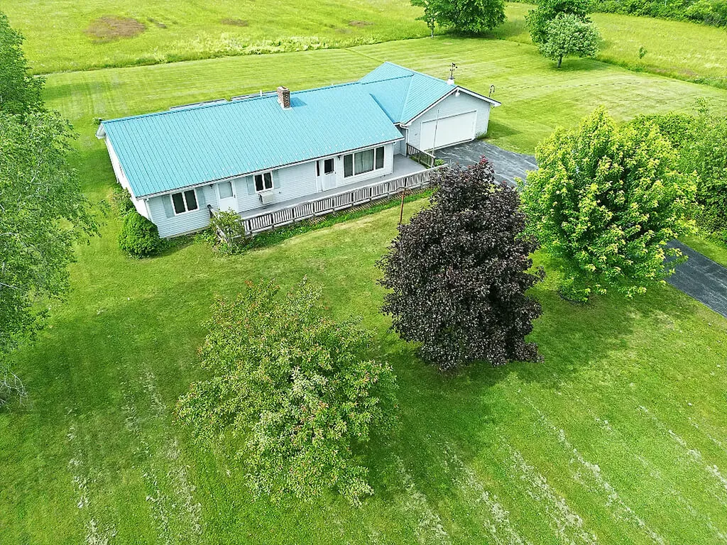 445 Lewiston Road West Gardiner ME 04345