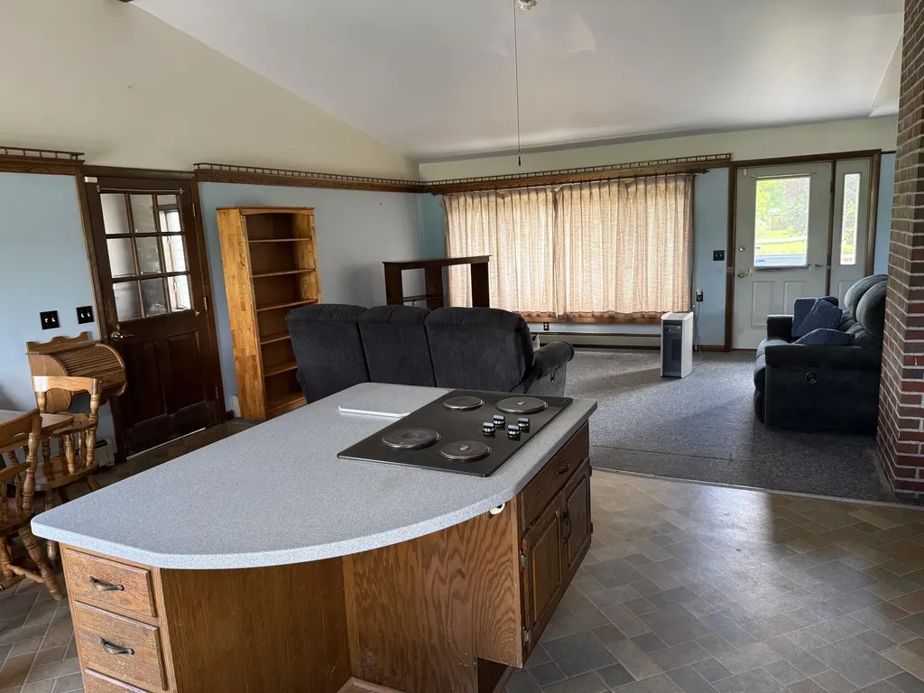 445 Lewiston Road West Gardiner ME 04345