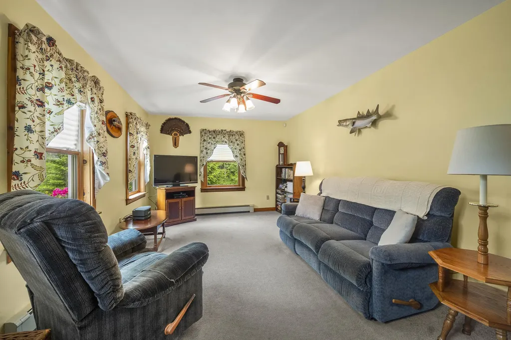 128 Ridge Road Newcastle ME 04553