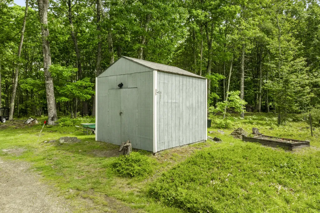 128 Ridge Road Newcastle ME 04553