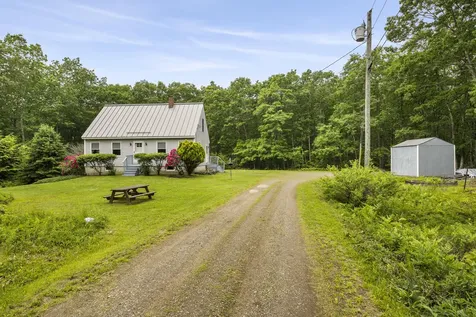 128 Ridge Road Newcastle ME 04553