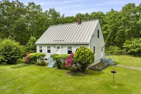128 Ridge Road Newcastle ME 04553