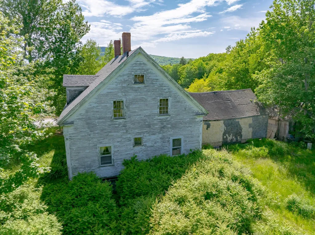 47 Turkey Farm Road Blue Hill ME 04614