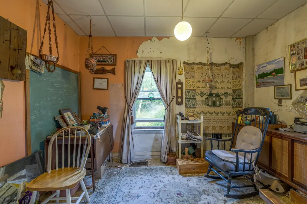 47 Turkey Farm Road Blue Hill ME 04614