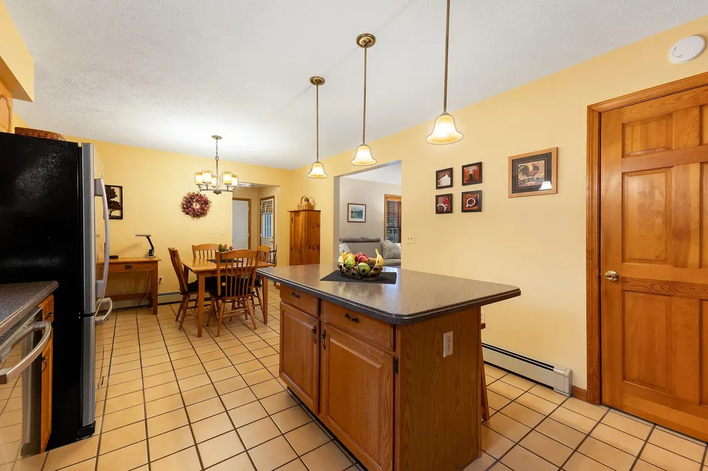 137 Cedarwood Road Auburn ME 04210