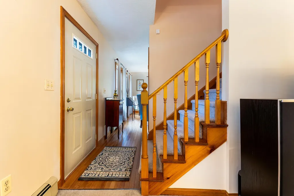 137 Cedarwood Road Auburn ME 04210