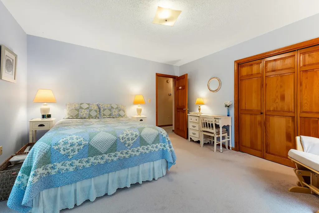 137 Cedarwood Road Auburn ME 04210
