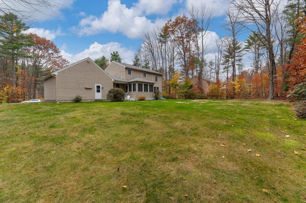 137 Cedarwood Road Auburn ME 04210