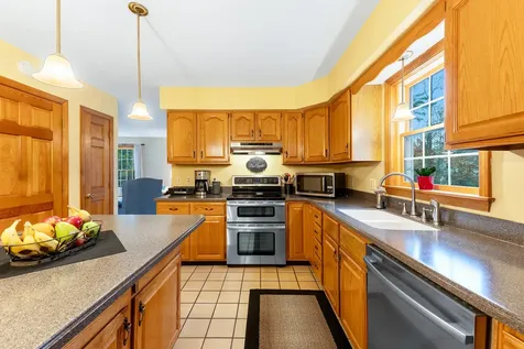 137 Cedarwood Road Auburn ME 04210