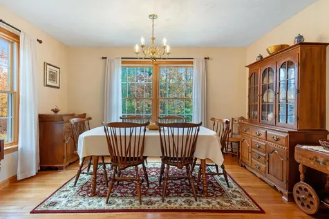 137 Cedarwood Road Auburn ME 04210
