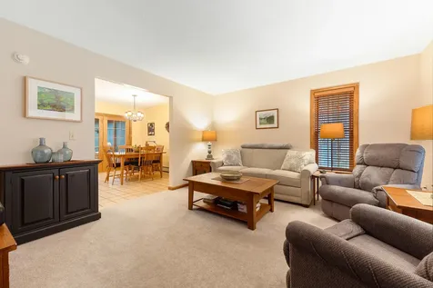 137 Cedarwood Road Auburn ME 04210