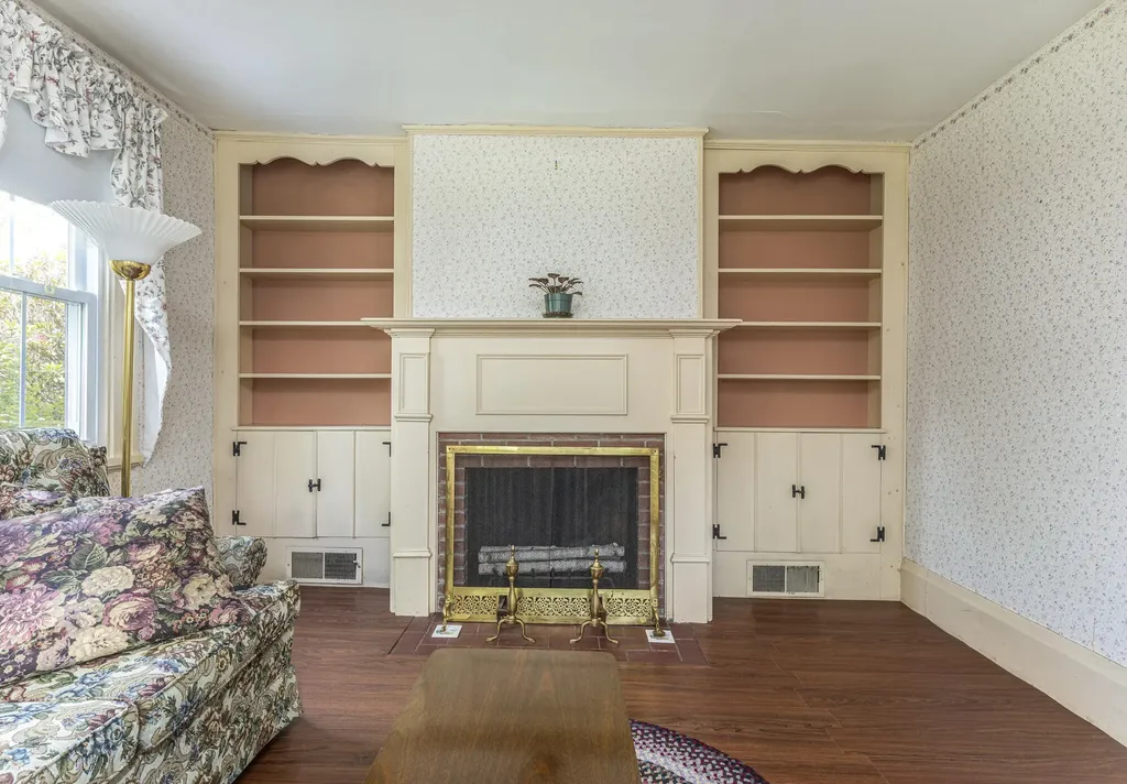 54 Mitchell Road South Portland ME 04106