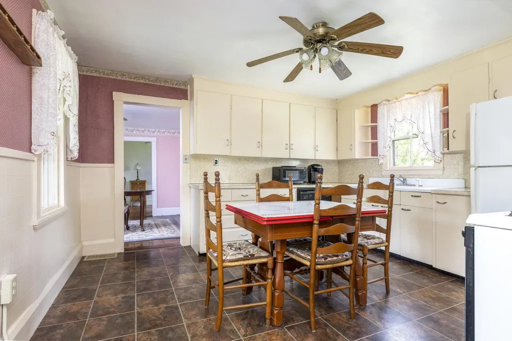 54 Mitchell Road South Portland ME 04106