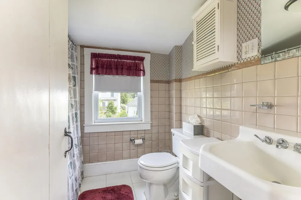 54 Mitchell Road South Portland ME 04106