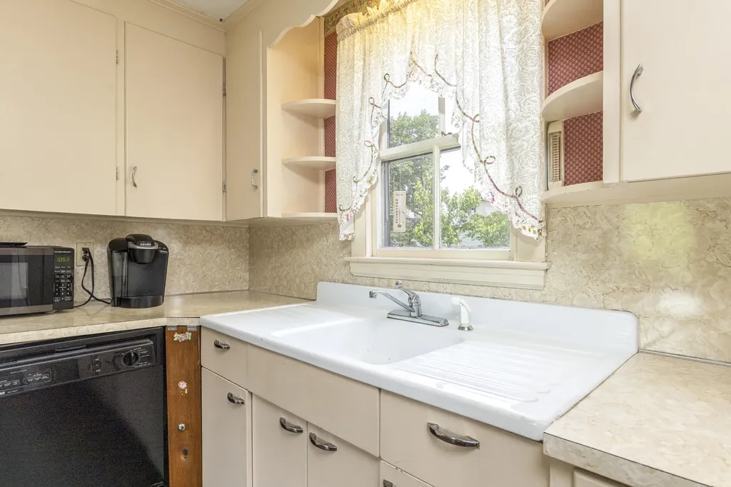 54 Mitchell Road South Portland ME 04106