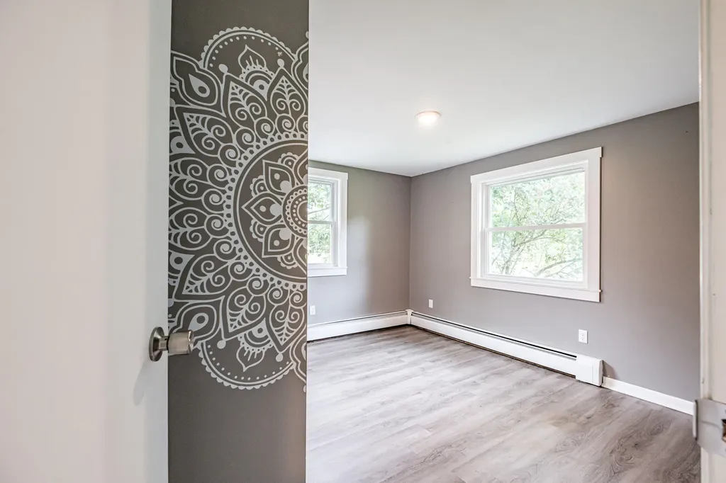 21 Libby Drive Buxton ME 04093