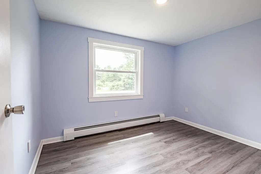 21 Libby Drive Buxton ME 04093