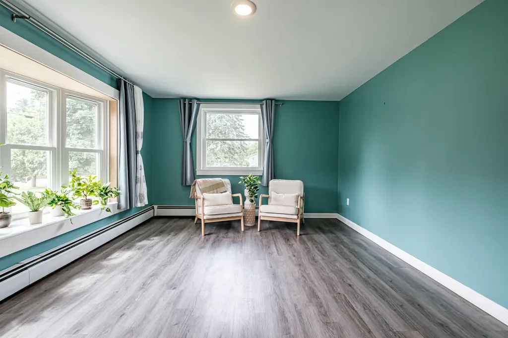 21 Libby Drive Buxton ME 04093
