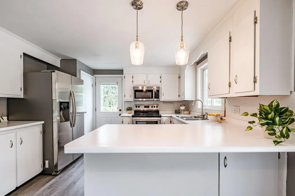 21 Libby Drive Buxton ME 04093