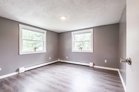 21 Libby Drive Buxton ME 04093