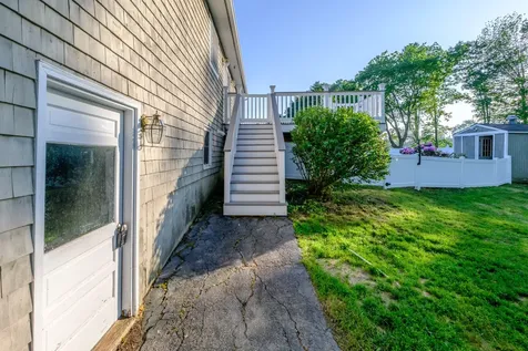 21 Libby Drive Buxton ME 04093