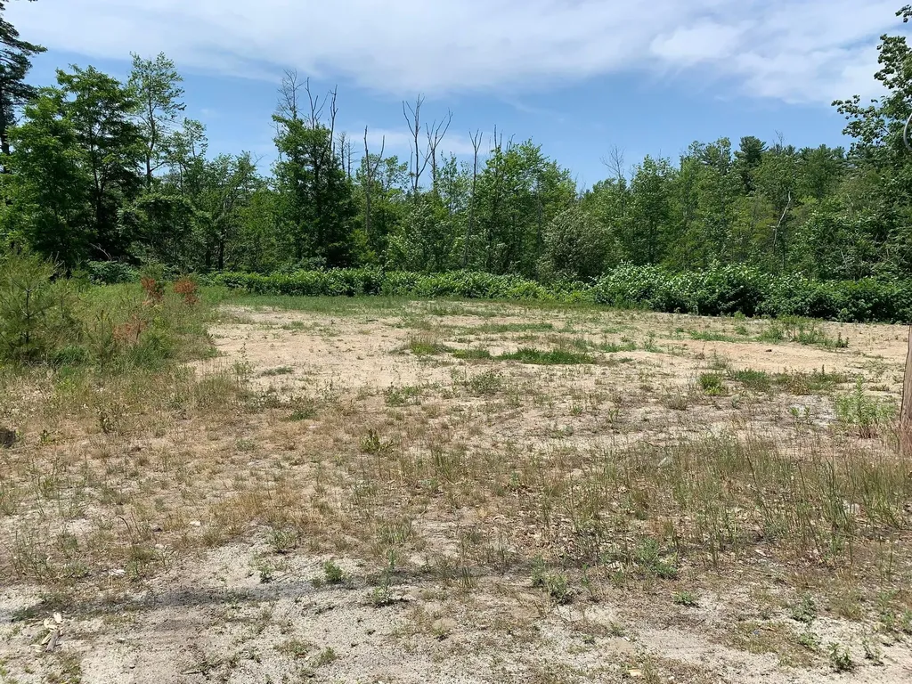 132 Roosevelt Trail Windham ME 04062