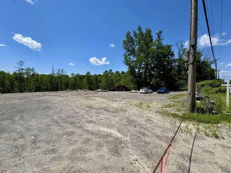 132 Roosevelt Trail Windham ME 04062