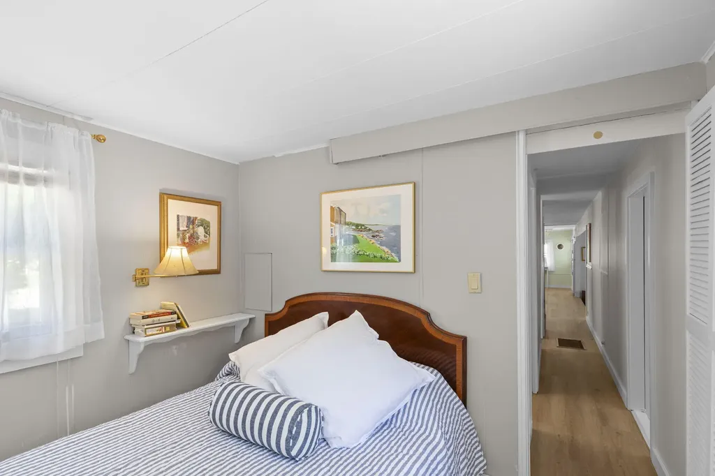 2 Cherry Lane Kittery ME 03904