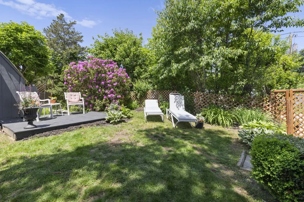2 Cherry Lane Kittery ME 03904