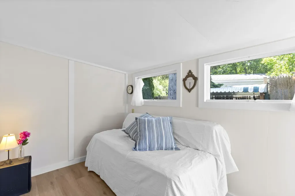2 Cherry Lane Kittery ME 03904