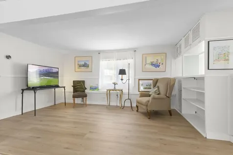 2 Cherry Lane Kittery ME 03904