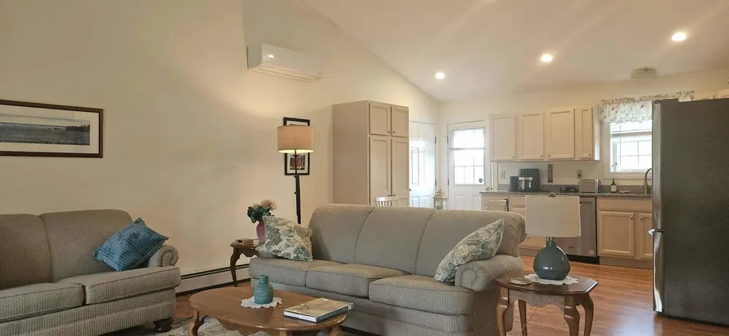 93 Streamside Lane Bangor ME 04401